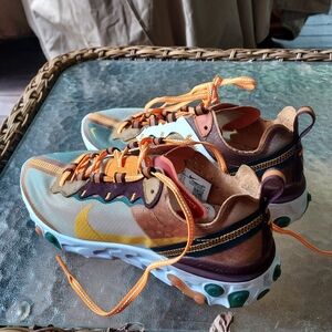 Nike Multicolor Sneakers with Orange and Brown Accents
